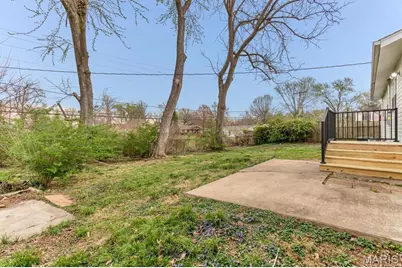 45 Saint Lawrence Drive, Saint Peters, MO 63376 - Photo 7