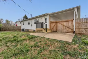 45 St Lawrence Dr, Saint Peters, MO 63376 - Photo 9