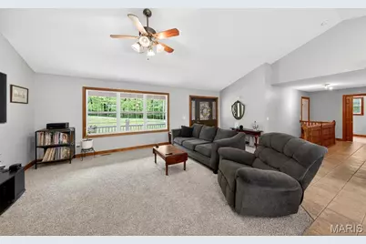 138 Royal Drive, Foley, MO 63347 - Photo 11
