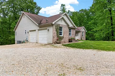 138 Royal Drive, Foley, MO 63347 - Photo 5