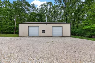 138 Royal Dr, Foley, MO 63347 - Photo 3