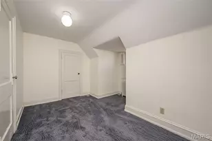 77 Aberdeen Pl, Clayton, MO 63105 - Photo 33