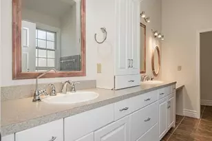 77 Aberdeen Pl, Clayton, MO 63105 - Photo 17