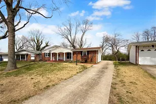 3325 Steed Dr, Florissant, MO 63033 - Photo 13