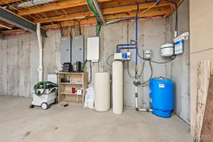 1326 Top Of The Hill Rd, Chesterfield, MO 63005 - Photo 63