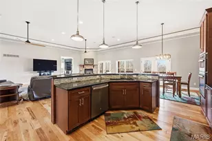 1326 Top Of The Hill Rd, Chesterfield, MO 63005 - Photo 33