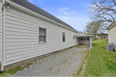617 S Pacific Street, Cape Girardeau, MO 63703 - Photo 3