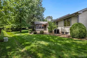 13 Village Dr W, Saint Charles, MO 63303 - Photo 35
