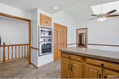 13 Village Drive W, Saint Charles, MO 63303 - Photo 11