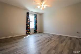 7202 Tournament Dr, Saint Louis, MO 63129 - Photo 21