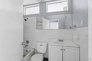 10822 Hallwood Dr, Saint Louis, MO 63136 - Photo 17