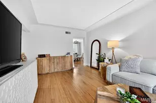 7745 Kingsbury Blvd, Saint Louis, MO 63105 - Photo 7