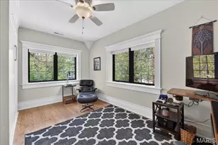 424 Oakley Dr, Saint Louis, MO 63105 - Photo 19