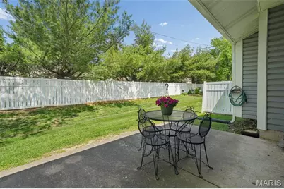 1621 Rosewall Drive #F, Saint Charles, MO 63303 - Photo 23