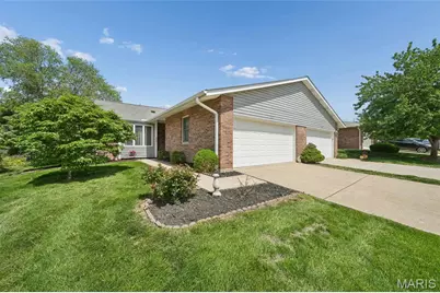 1621 Rosewall Drive #F, Saint Charles, MO 63303 - Photo 1