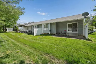 1621 Rosewall Drive #F, Saint Charles, MO 63303 - Photo 25