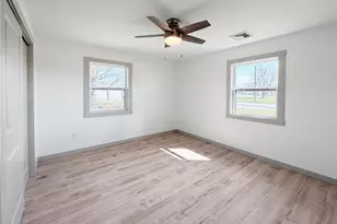 905 W Maple St, Bowling Green, MO 63334 - Photo 13