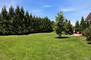 1326 Shorewinds Trail, Saint Charles, MO 63303 - Photo 5