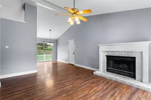 16118 Castlerea Blvd, Ellisville, MO 63021 - Photo 3