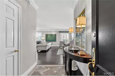 816 S Hanley Road #9C, Clayton, MO 63105 - Photo 3