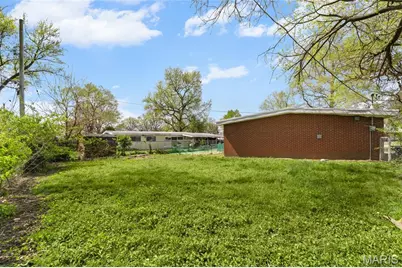 8418 Midwood Avenue, Berkeley, MO 63134 - Photo 25