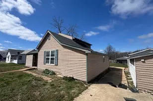 111 E Vine St, Sullivan, MO 63080 - Photo 3