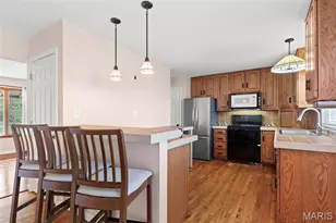 12065 Lavida Ave, Unincorporated, MO 63138 - Photo 11