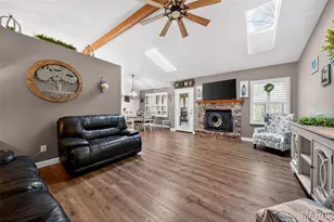 1313 Colby Dr, Saint Peters, MO 63376 - Photo 3