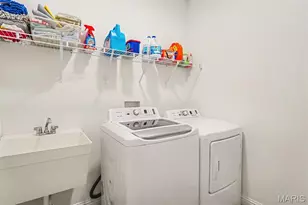 1074 Bloomfield Dr, Eureka, MO 63025 - Photo 33