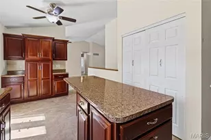 804 Shady Ridge Ct, Saint Louis, MO 63125 - Photo 19