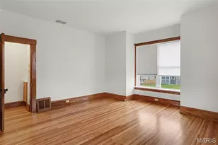 422 N 1st St, Pacific, MO 63069 - Photo 5