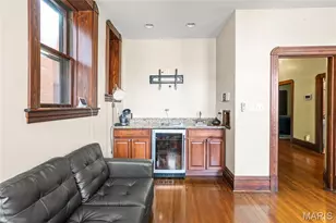 3877 Utah Pl, Saint Louis, MO 63116 - Photo 25