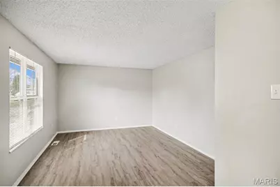 1839 Lakemont Lane, Saint Louis, MO 63138 - Photo 5