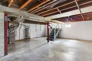 5237 Heege Rd, Saint Louis, MO 63123 - Photo 11