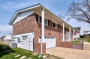 10515 Copperfield Dr, Affton, MO 63123 - Photo 5