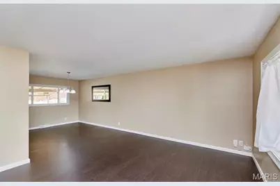 10515 Copperfield Drive, Affton, MO 63123 - Photo 11