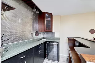 10515 Copperfield Dr, Affton, MO 63123 - Photo 37