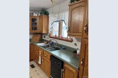 811 S Court, Bowling Green, MO 63334 - Photo 11