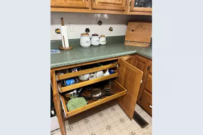 811 S Court, Bowling Green, MO 63334 - Photo 13