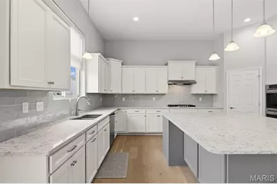 731 Bretton Trails Drive, Lake Saint Louis, MO 63367 - Photo 11