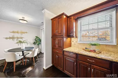 1530 Swallow Drive, Brentwood, MO 63144 - Photo 11