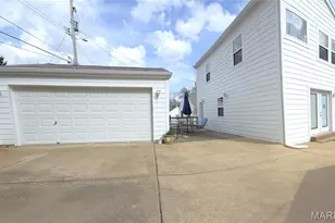 8261 Watson Rd, Webster Groves, MO 63119 - Photo 3