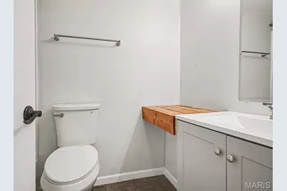 1725 Saint Catherine Street, Florissant, MO 63033 - Photo 9