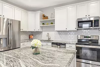 5044 Arpent Street, Saint Charles, MO 63301 - Photo 11