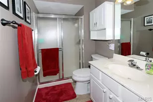 3605 Tracey Rich Rd, Saint Louis, MO 63125 - Photo 17