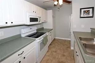 3605 Tracey Rich Rd, Saint Louis, MO 63125 - Photo 13