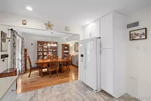 5100 Caribee Dr, Saint Louis, MO 63128 - Photo 13