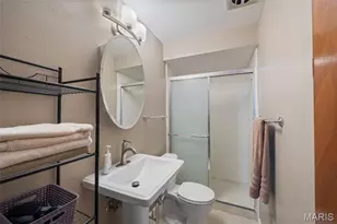 5100 Caribee Dr, Saint Louis, MO 63128 - Photo 39