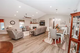 3275 Echo Lake Dr, Byrnes Mill, MO 63025 - Photo 11