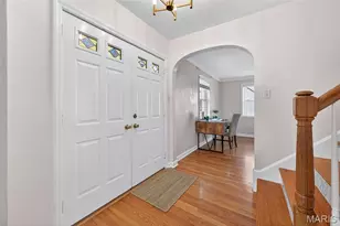 1001 Barberry Ln, Kirkwood, MO 63122 - Photo 7